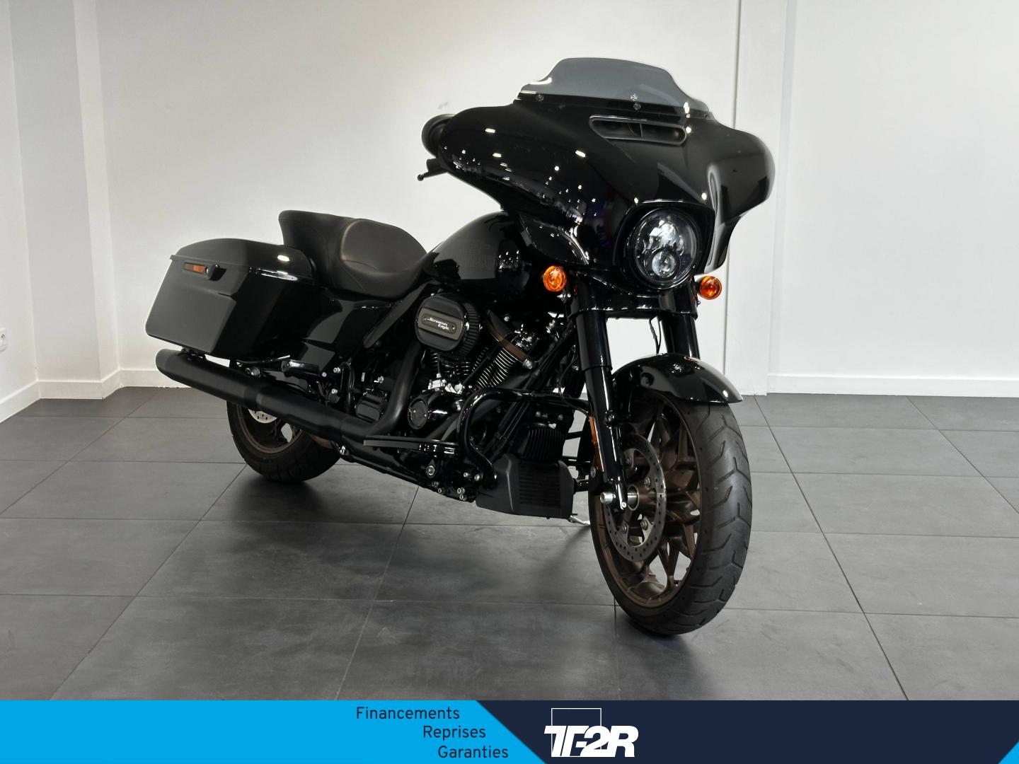 HARLEY-DAVIDSON Street Glide ST 1923 VIVID BLACK
